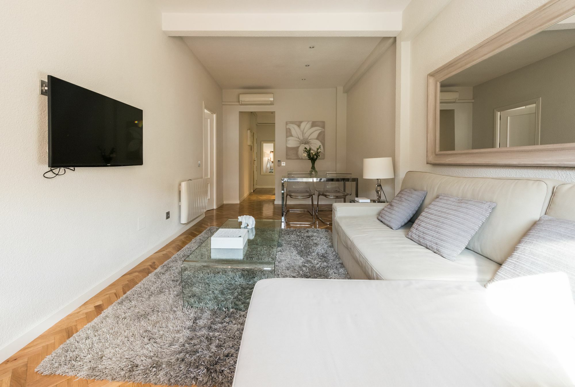 Atico En Chueca By Madflats Collection Apartment Madrid Luaran gambar